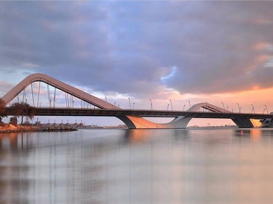 sheikh-zayed-bridge-1661245594561
